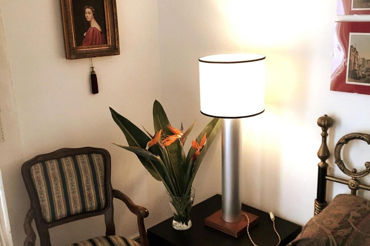 Maria Rosaria A Santa Chiara Apartment Napoli Bagian luar foto